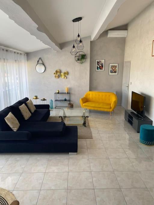 Appartement Spacieux Cases-de-Pene Екстер'єр фото