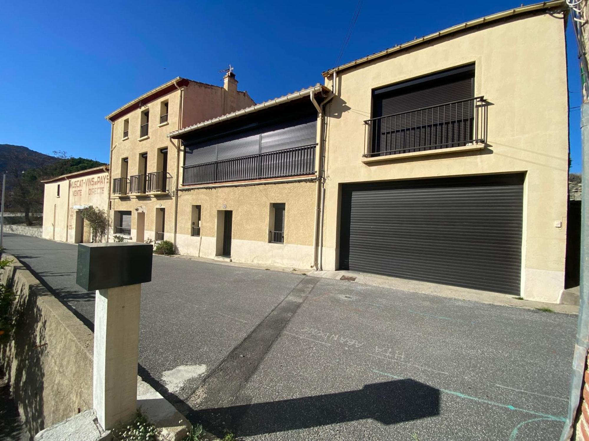 Appartement Spacieux Cases-de-Pene Екстер'єр фото